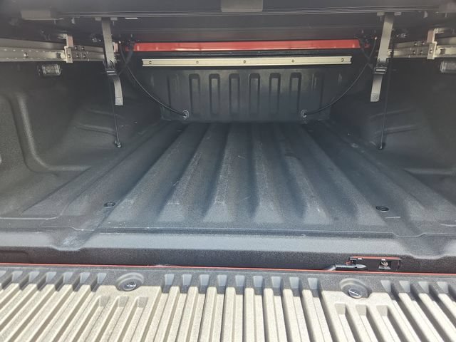Used 2025 Nissan Frontier PRO-4X w/ Pro Premium Package AWD/4WD image 18