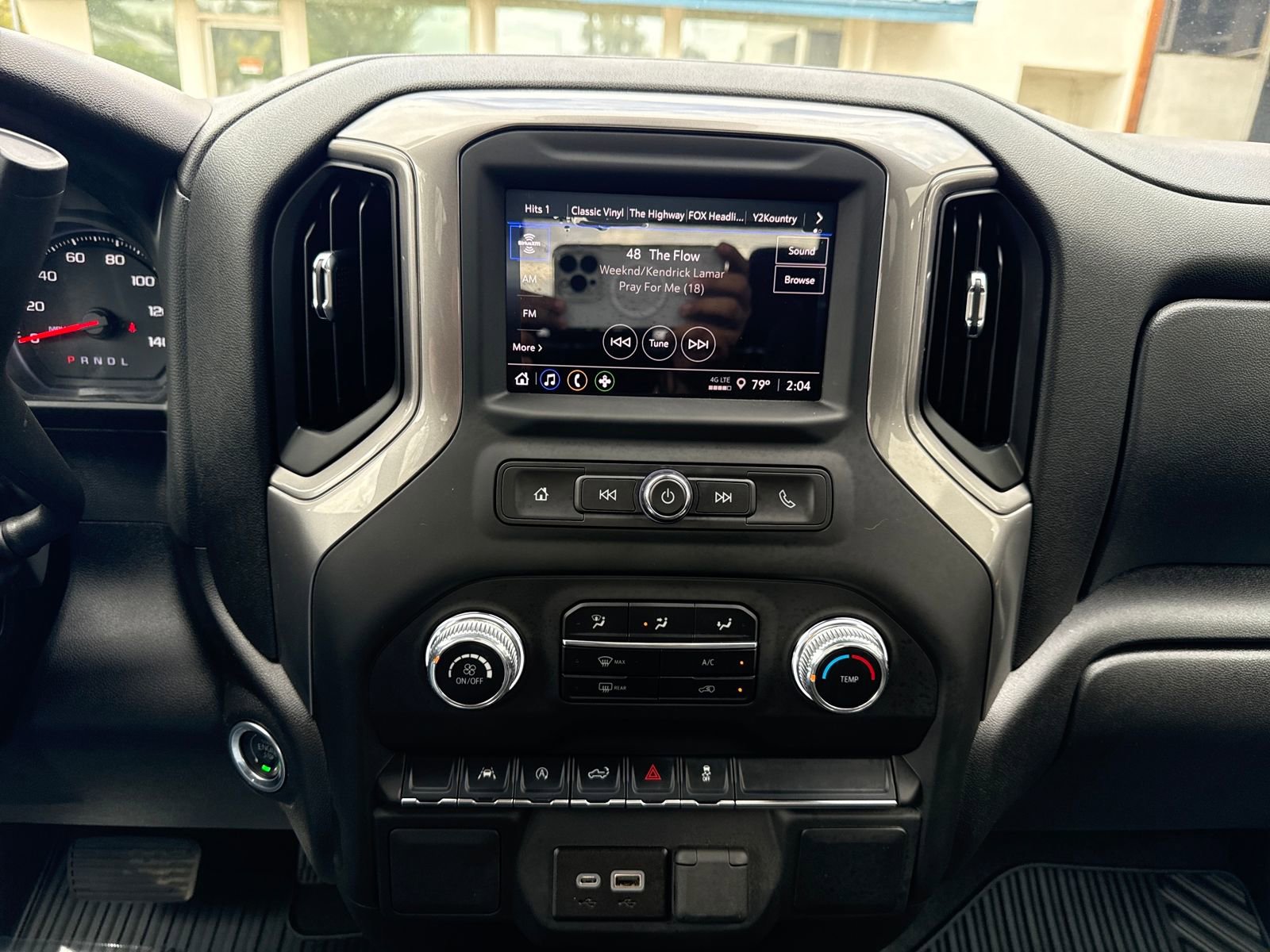 Used 2025 GMC Sierra 1500 Pro w/ Graphite Edition image 18