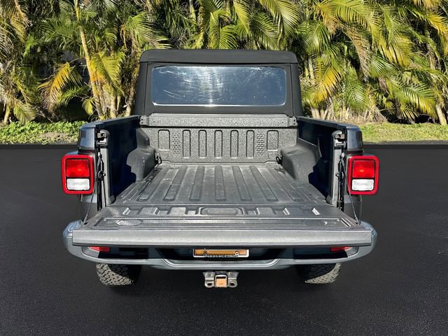 Used 2021 Jeep Gladiator Overland image 25