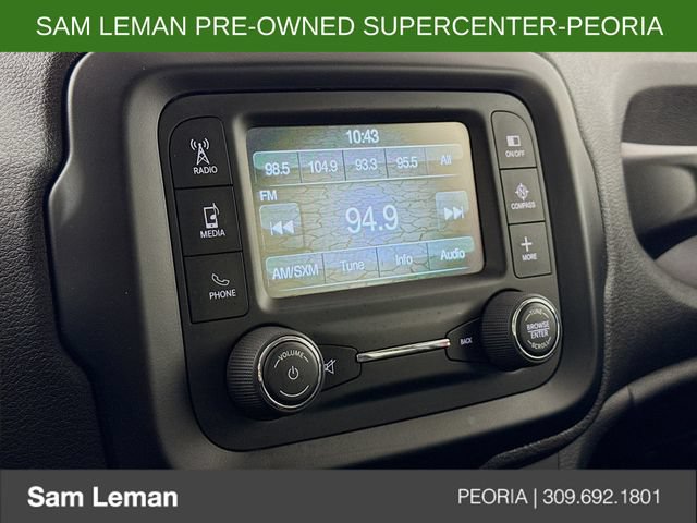 Used 2015 Jeep Renegade Latitude FWD image 14