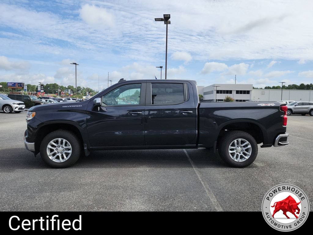 Used 2023 Chevrolet Silverado 1500 LT AWD/4WD image 2
