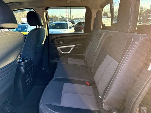 Used 2021 Nissan Titan SV w/ SV Convenience Package image 21