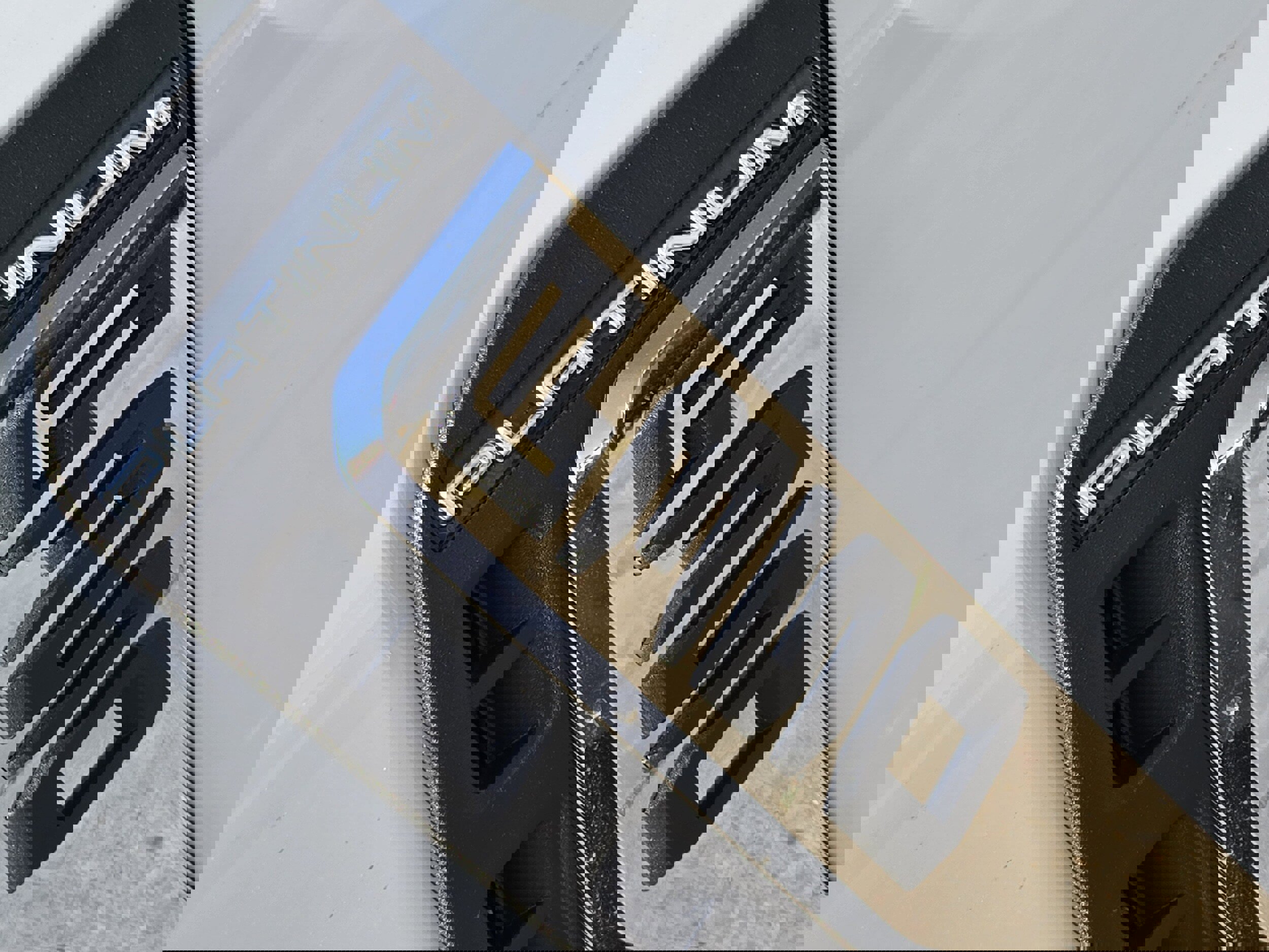 New 2026 Ford F350 Platinum w/ Platinum Plus Package image 15