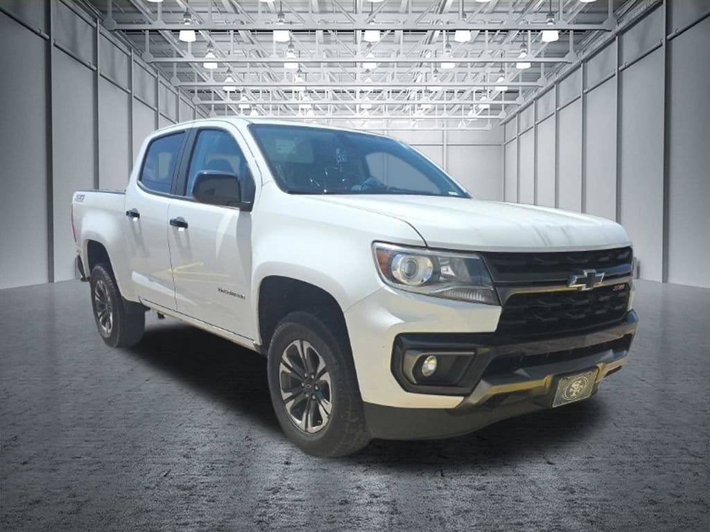 Used 2022 Chevrolet Colorado Z71 AWD/4WD image 12