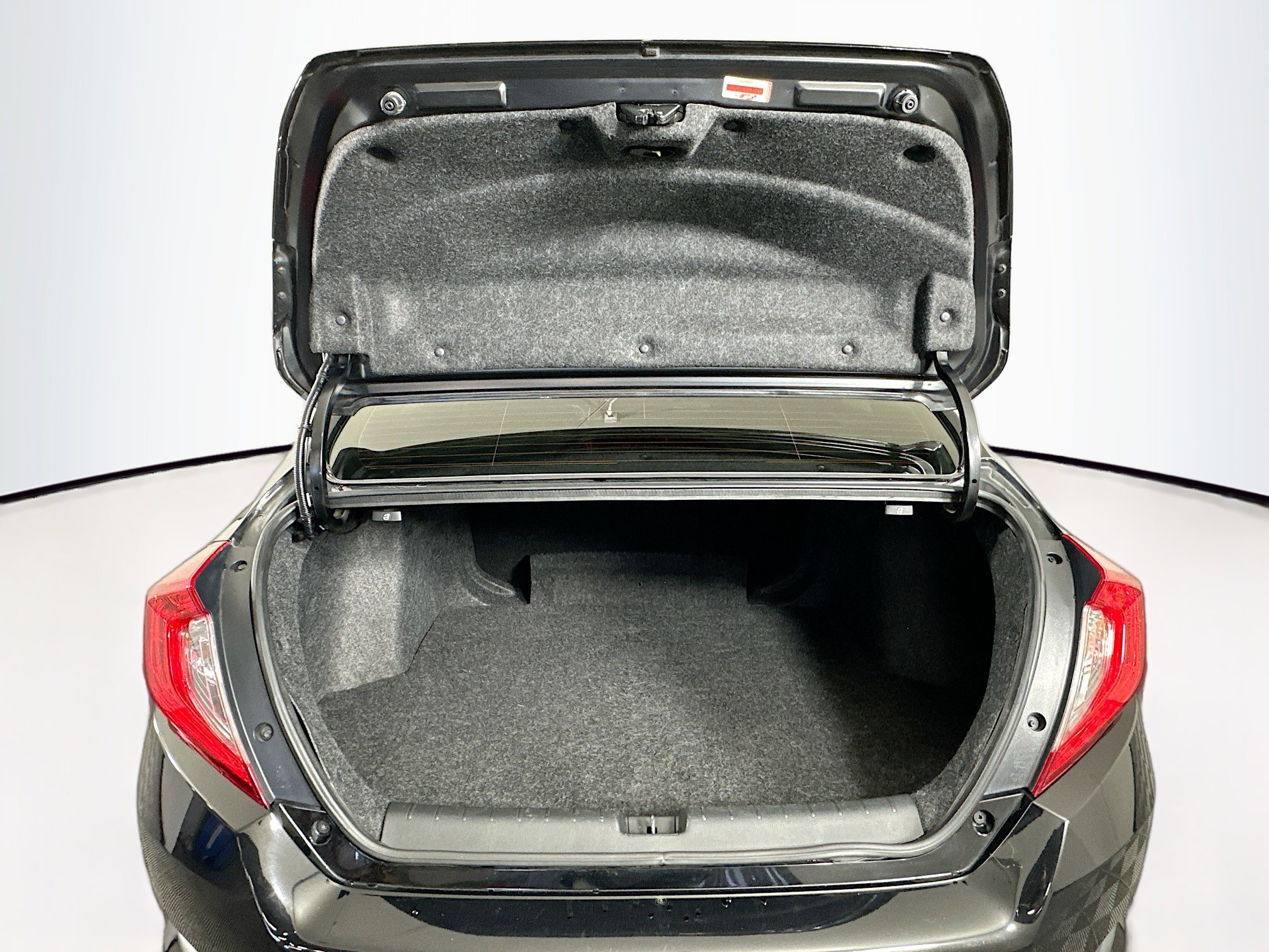 Used 2019 Honda Civic Sport image 26