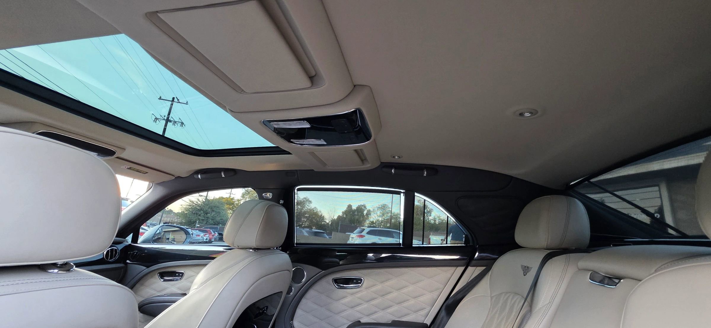 Used 2020 Bentley Mulsanne image 21
