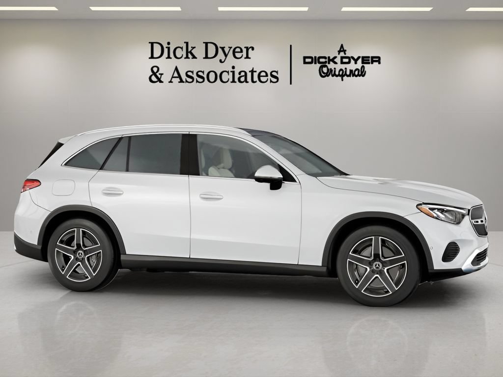 Used 2026 Mercedes-Benz GLC 300 image 9