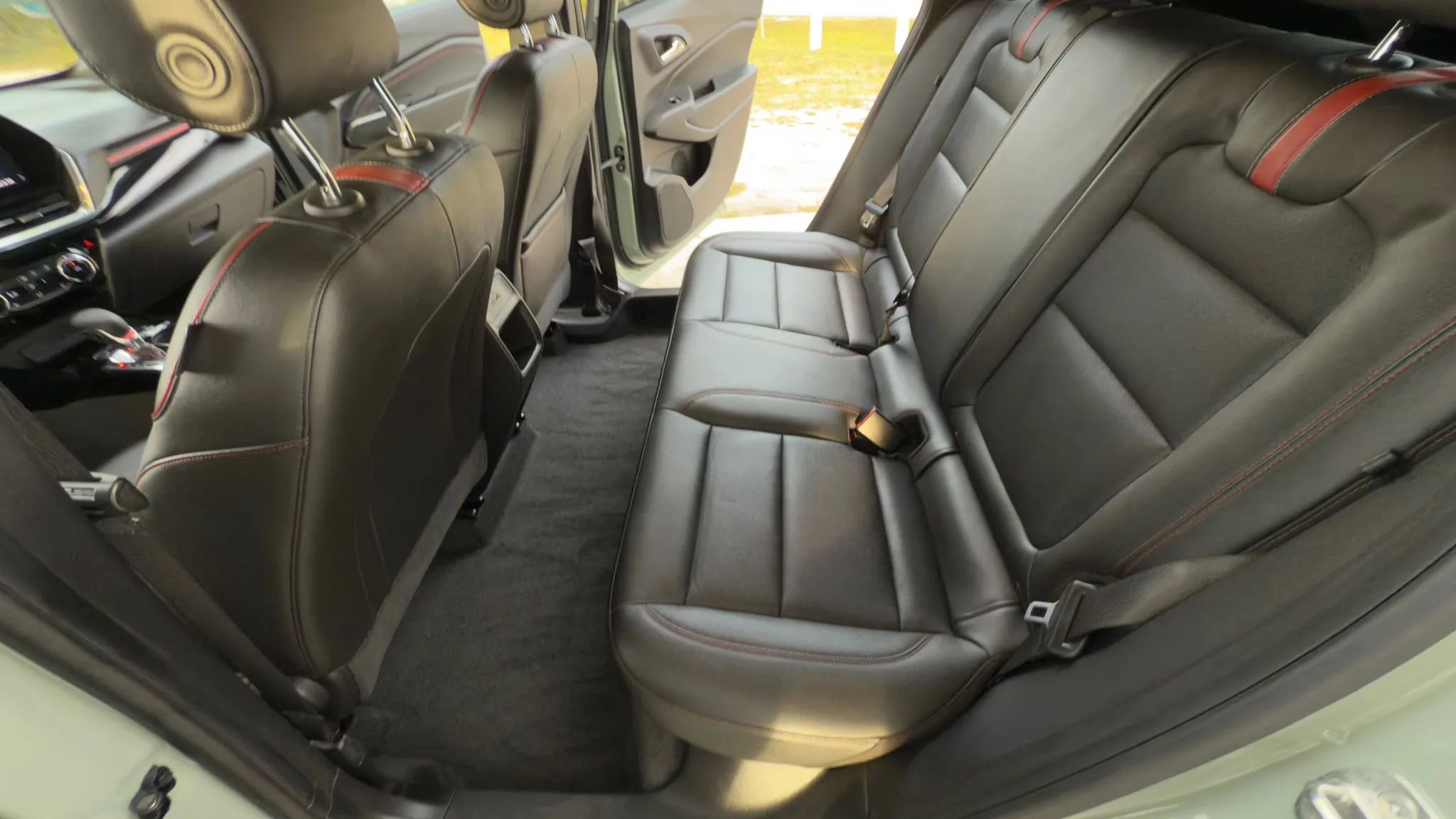 Used 2024 Chevrolet Trax RS w/ Driver Confidence Package image 17