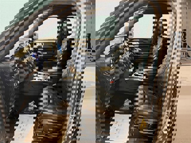 Used 2022 Ford Explorer Platinum w/ Equipment Group 601A image 24