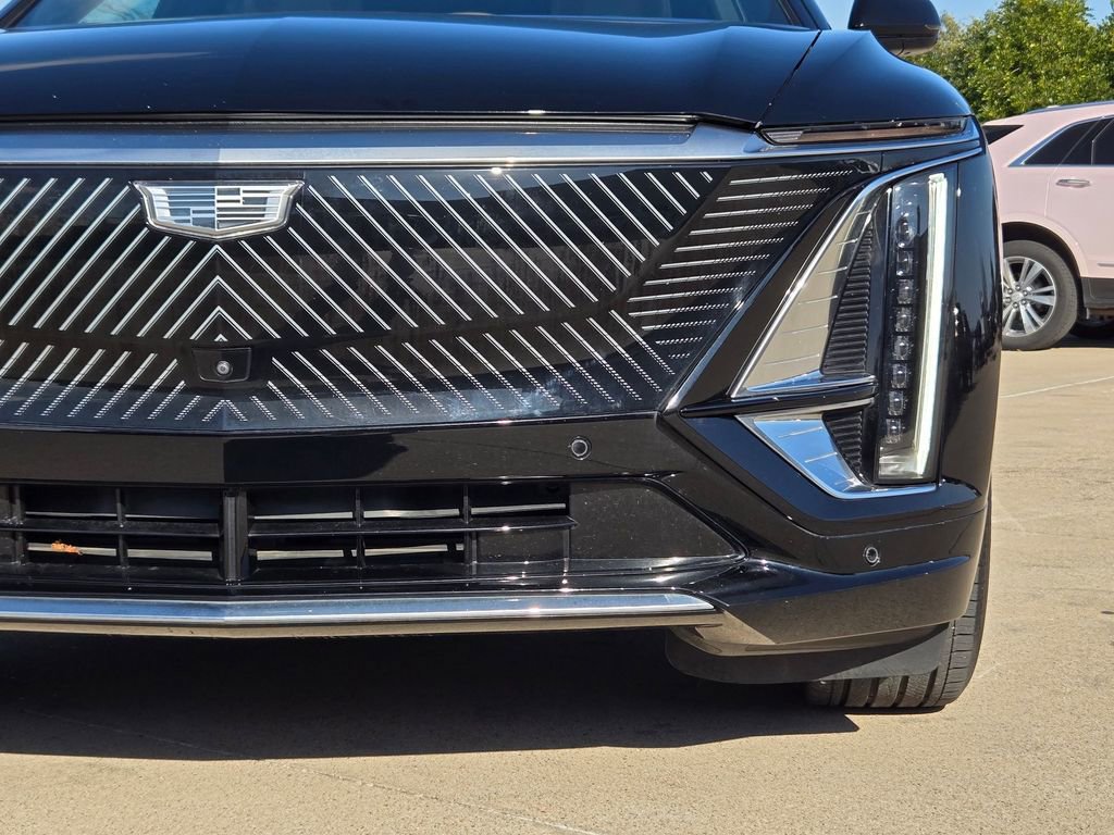 Certified 2024 Cadillac Lyriq Luxury w/ Nappa Leather Package image 6