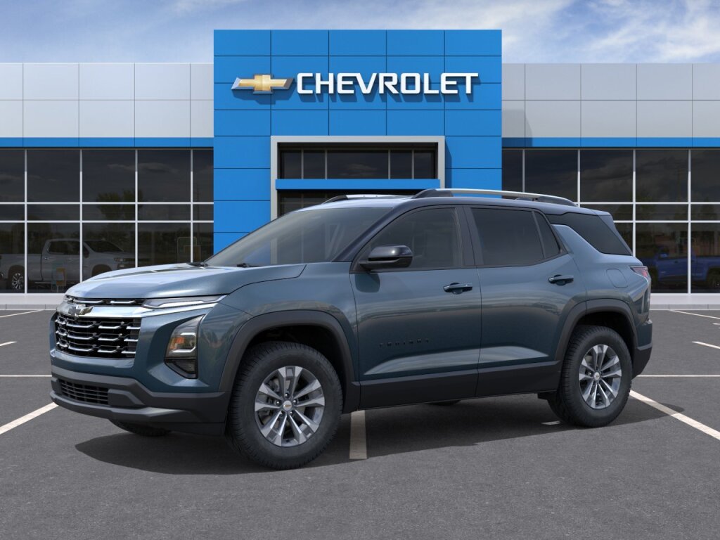 New 2026 Chevrolet Equinox LT FWD image 3