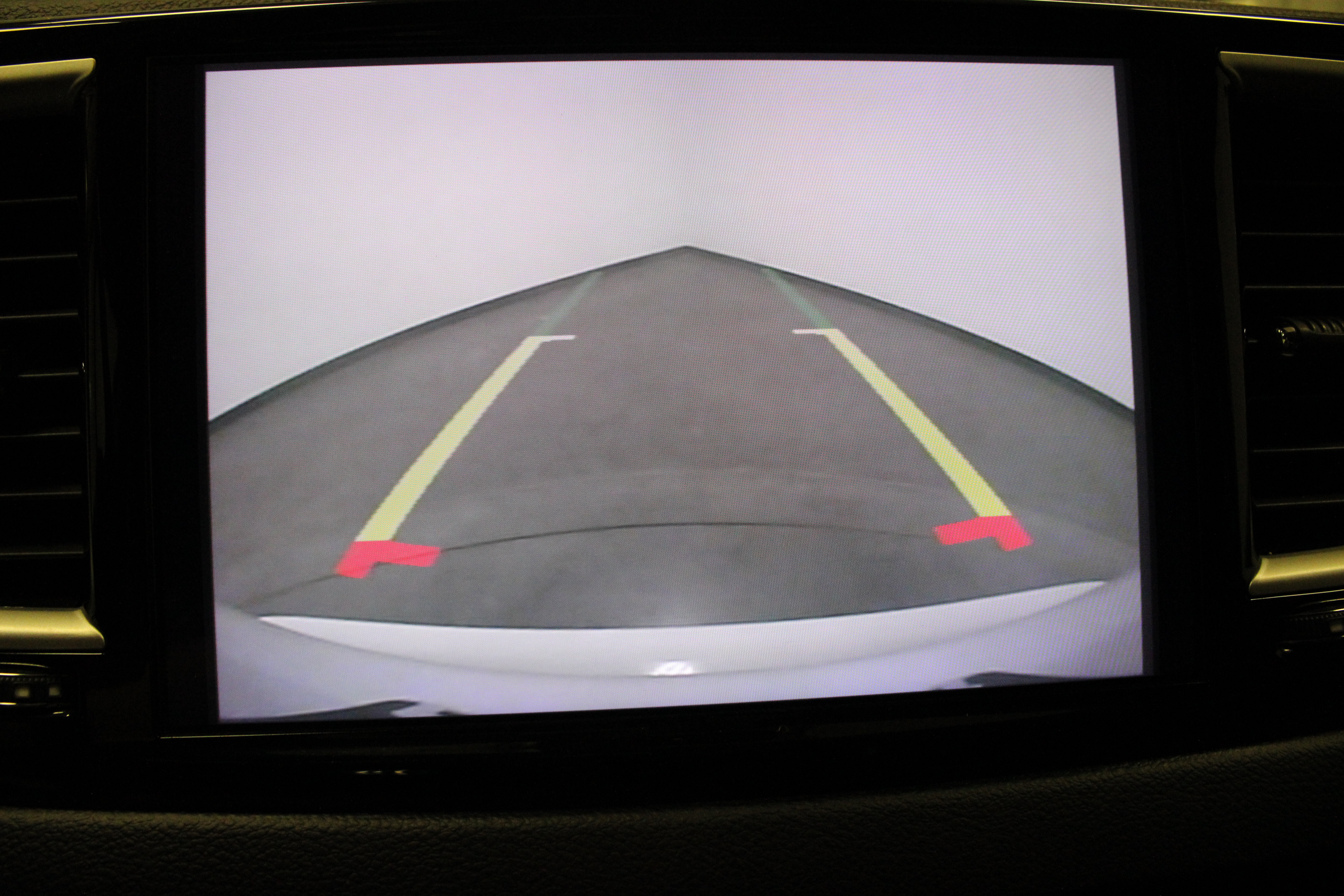 Used 2022 Chrysler Pacifica Touring-L FWD image 26