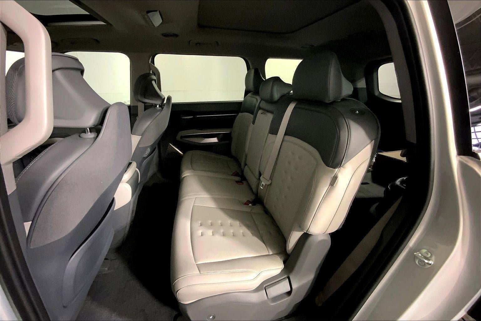 New 2026 Kia EV9 Wind AWD/4WD image 10