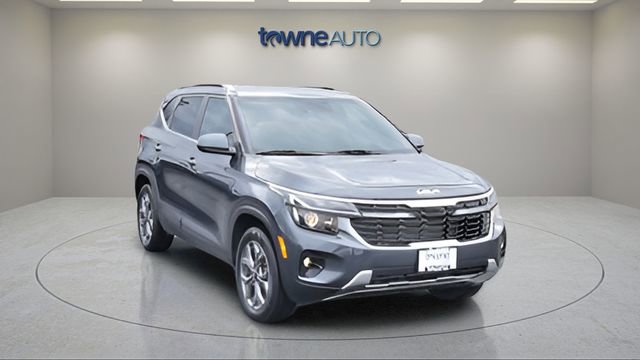 Used 2024 Kia Seltos S AWD/4WD image 7