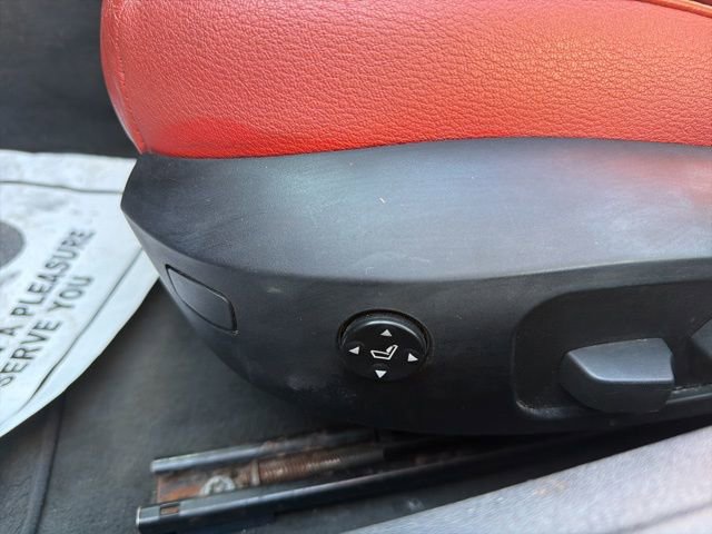 Used 2012 BMW Z4 sDrive28i image 18