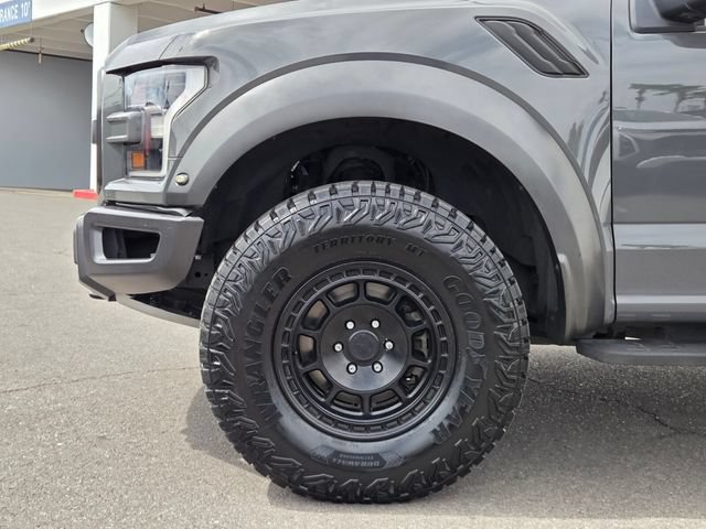 Used 2020 Ford F150 Raptor w/ Equipment Group 802A Luxury AWD/4WD image 9