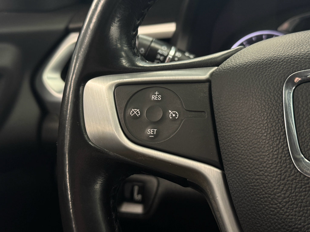 Used 2019 GMC Acadia SLT image 18