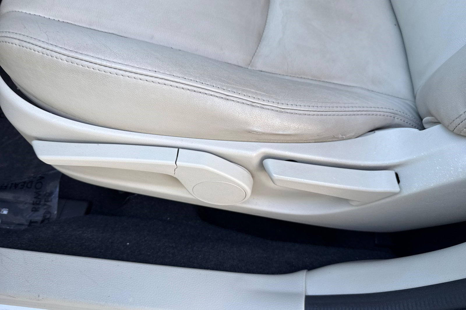 Used 2014 Subaru Crosstrek 2.0i Limited image 13