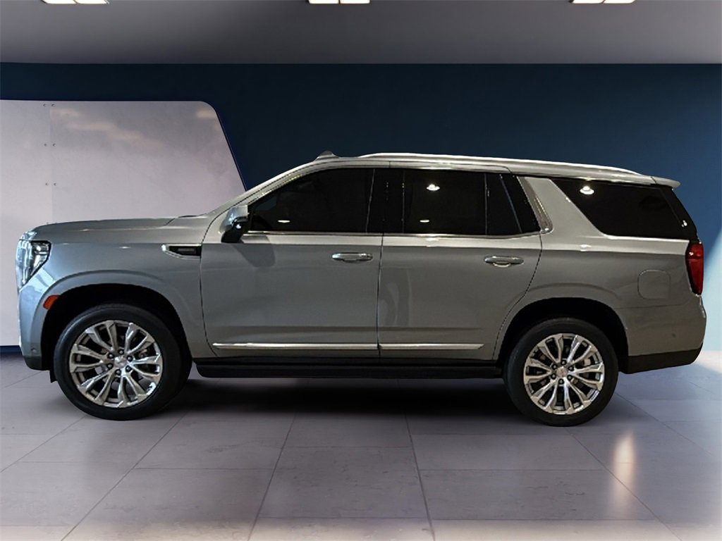 Used 2024 GMC Yukon Denali w/ Denali Reserve Package image 4