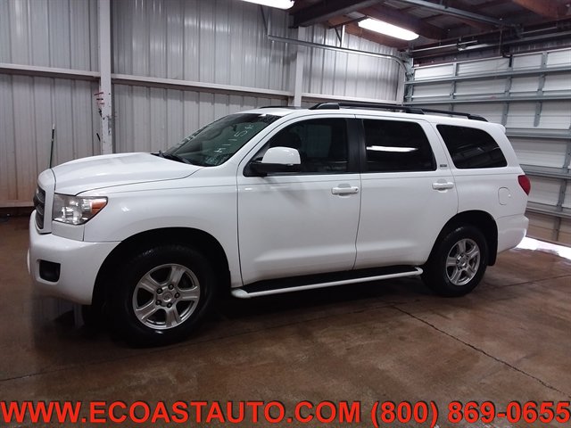 Used 2008 Toyota Sequoia SR5 RWD image 4
