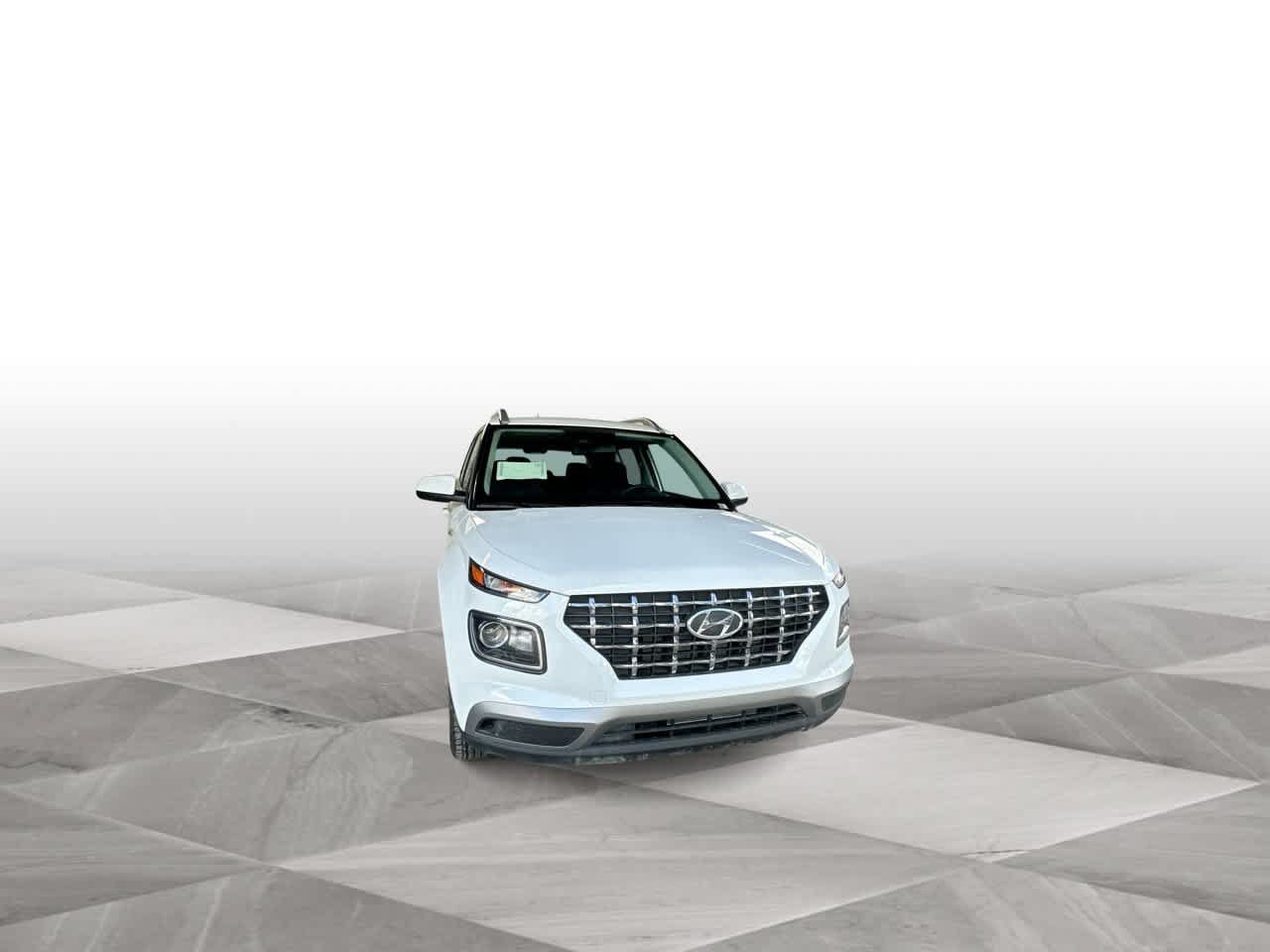 New 2026 Hyundai Venue SEL FWD image 2