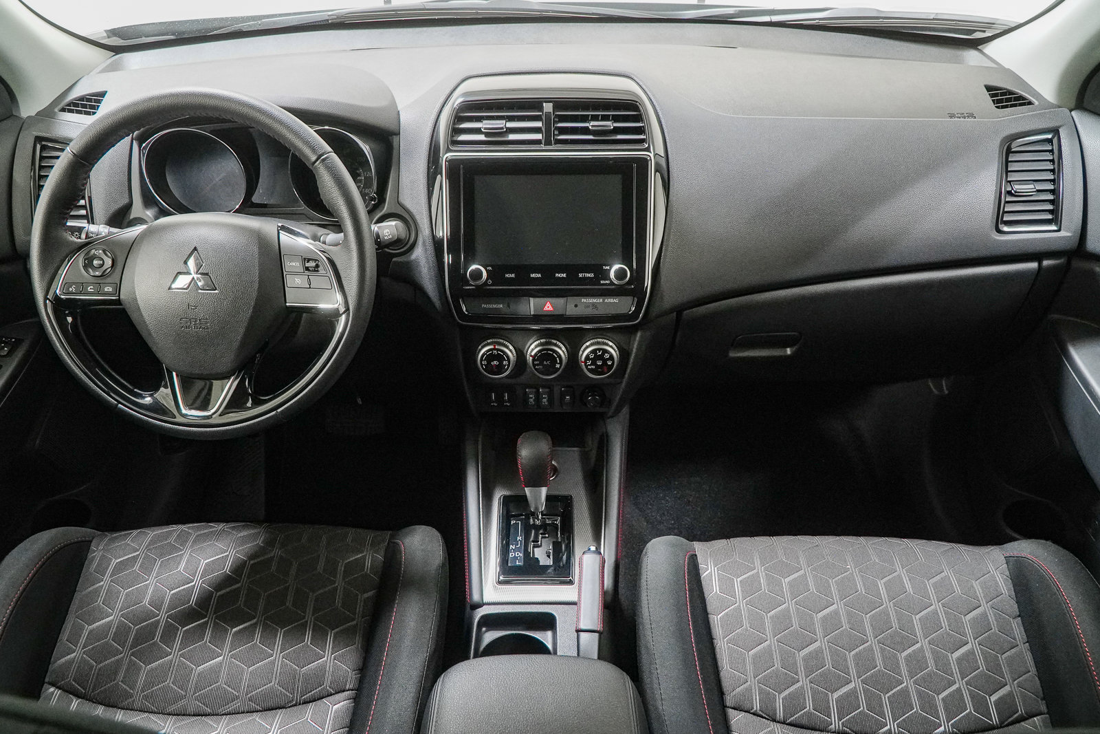Used 2023 Mitsubishi Outlander Sport AWD image 24