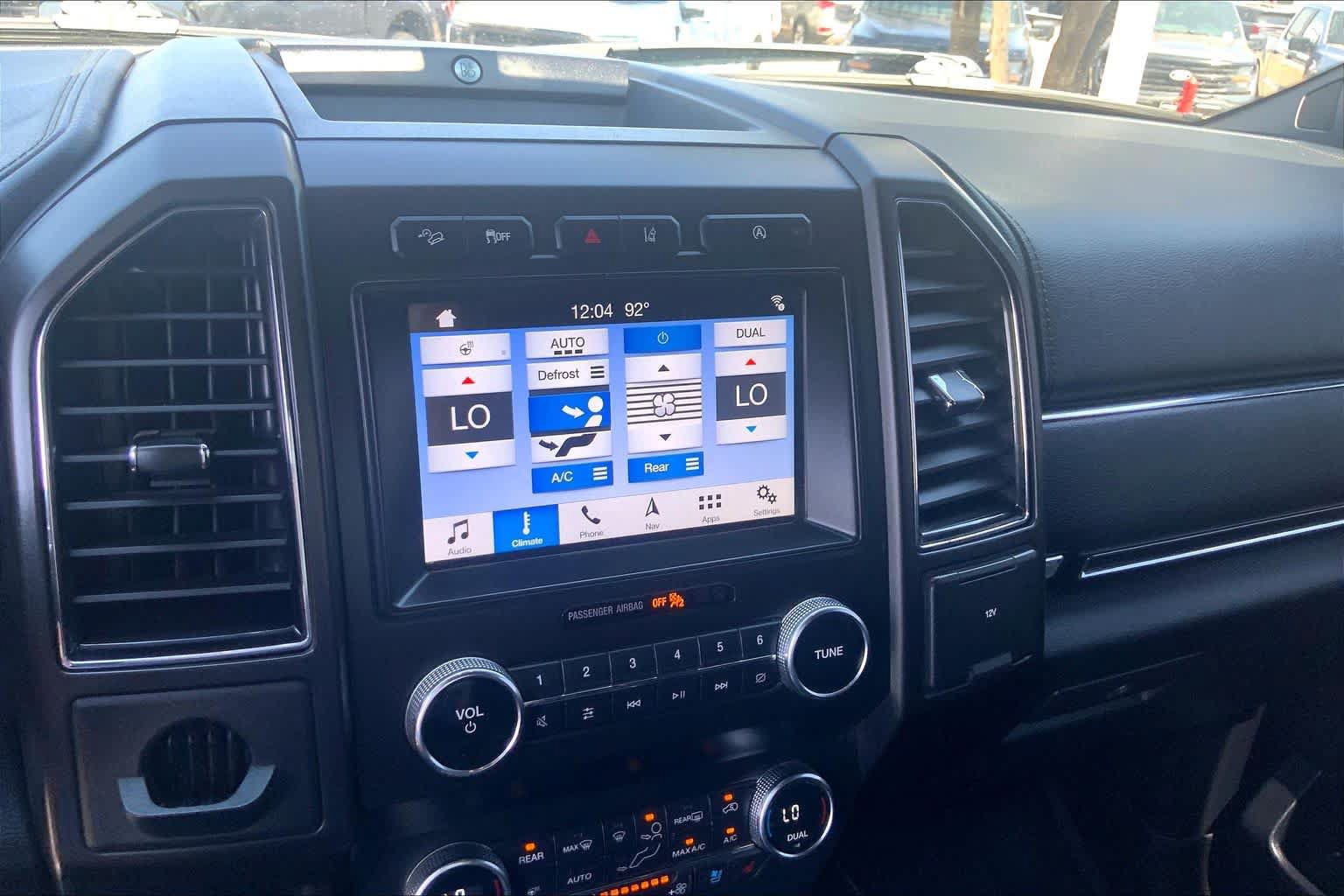 Used 2019 Ford Expedition Limited w/ Driver Assistance Package AWD/4WD image 34