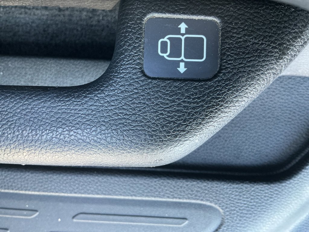 Used 2025 Honda Odyssey Sport-L image 38