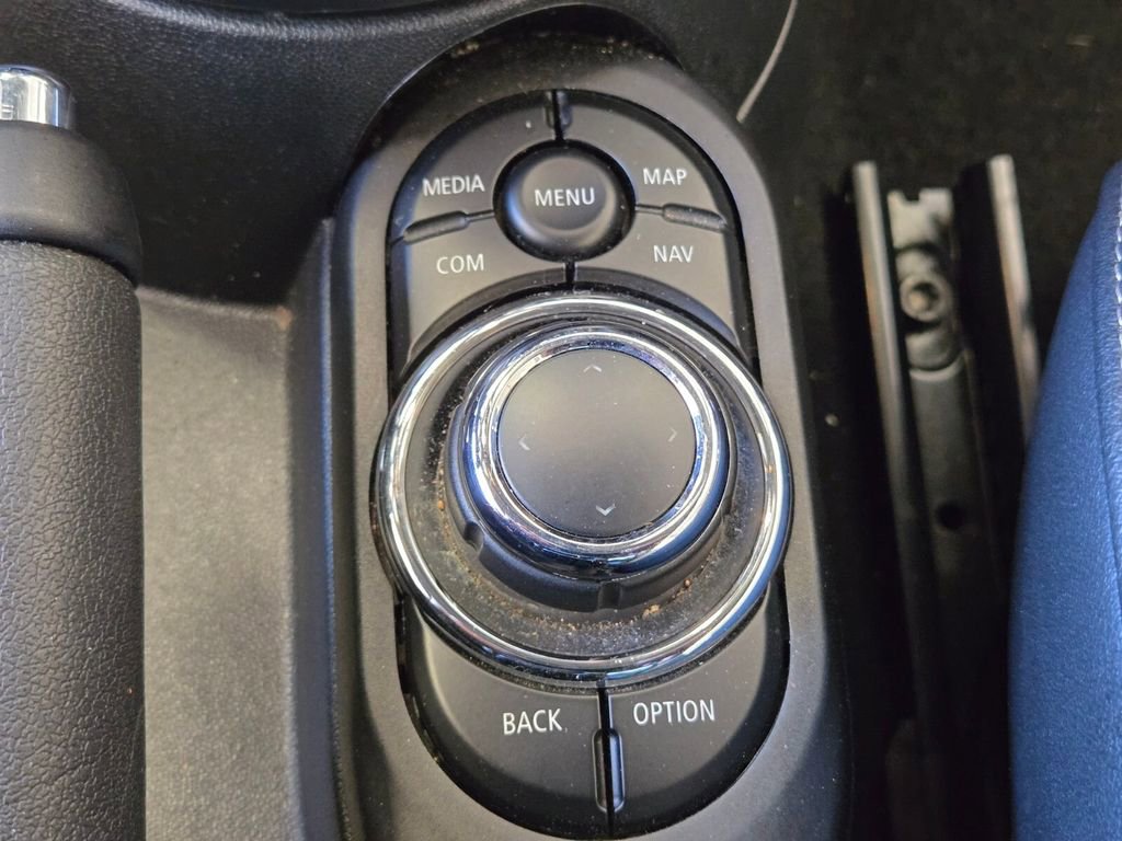 Used 2024 MINI Cooper S image 30