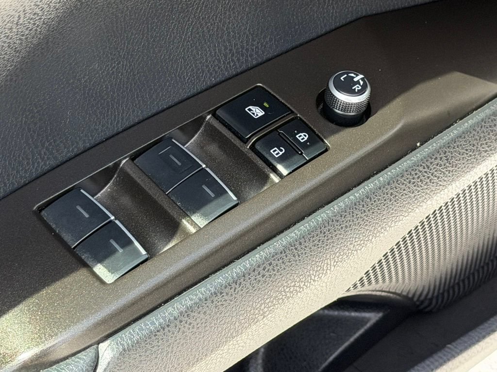 Used 2023 Toyota Camry XSE w/ Navigation Package FWD image 27