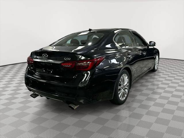 Used 2019 INFINITI Q50 Luxe AWD/4WD image 2