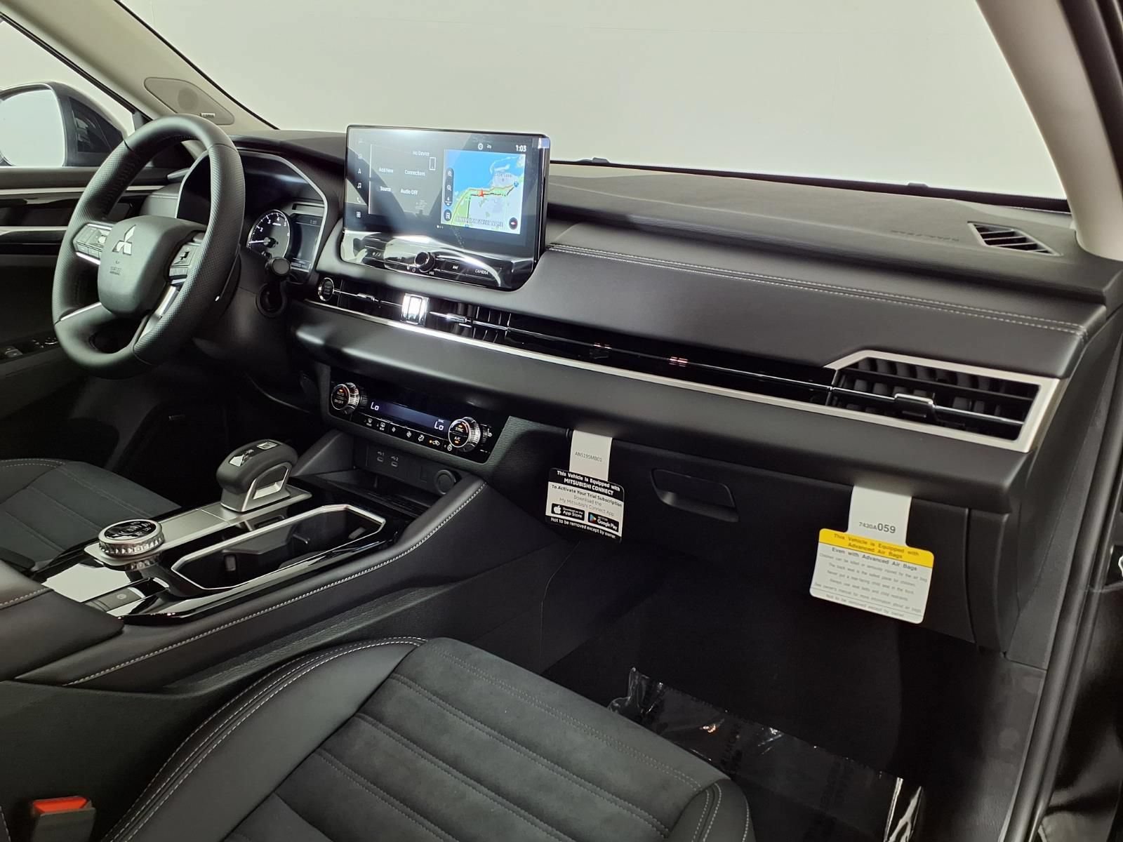 New 2026 Mitsubishi Outlander SE FWD image 7