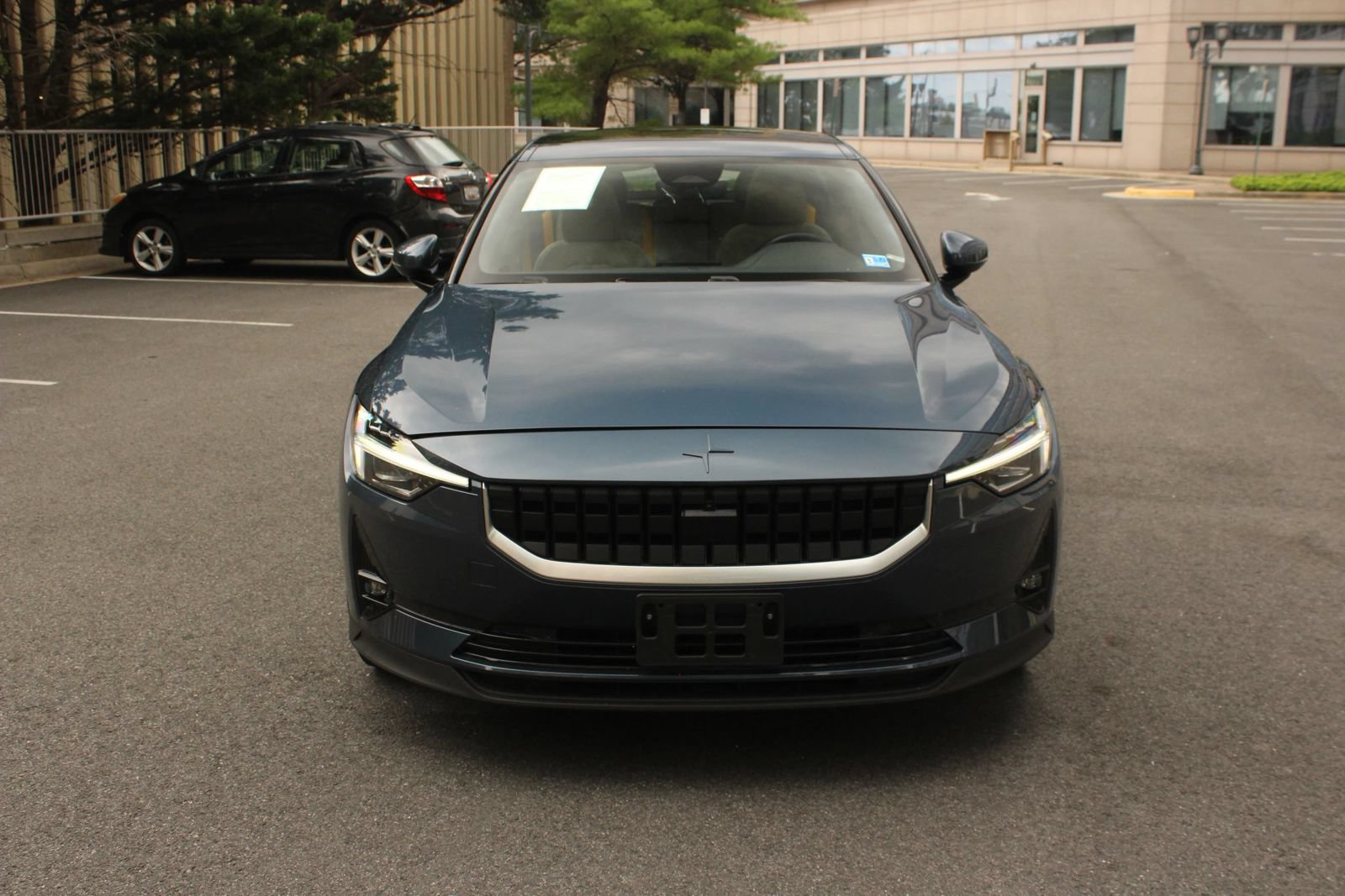 Used 2022 Polestar Polestar 2 w/ Performance Package AWD/4WD image 3