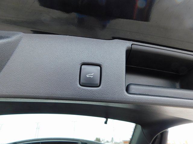 Used 2023 Ford Escape Platinum image 24