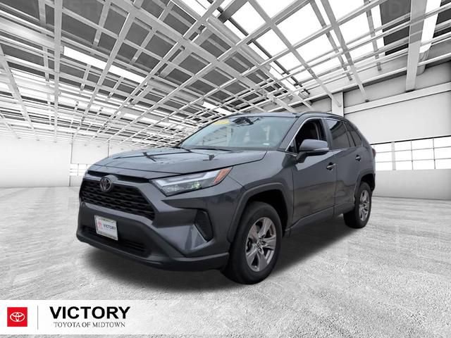 Used 2024 Toyota RAV4 XLE image 6