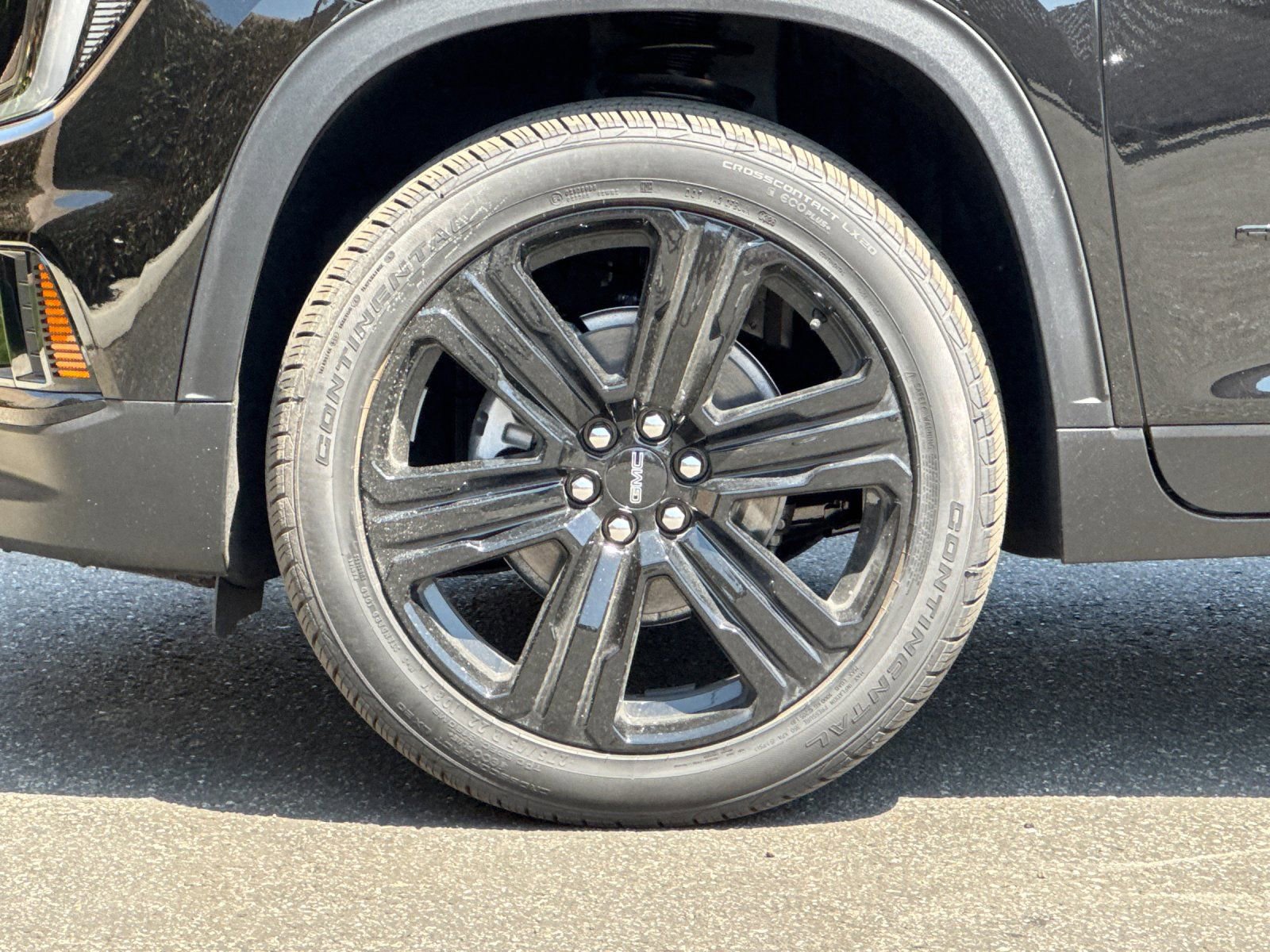 New 2026 GMC Acadia Elevation w/ Black Edition FWD image 27