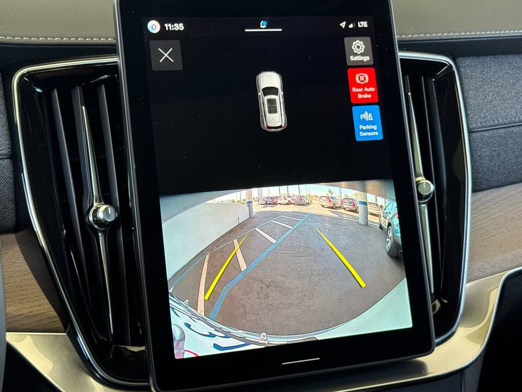 New 2026 Volvo XC90 B5 Core AWD/4WD image 20