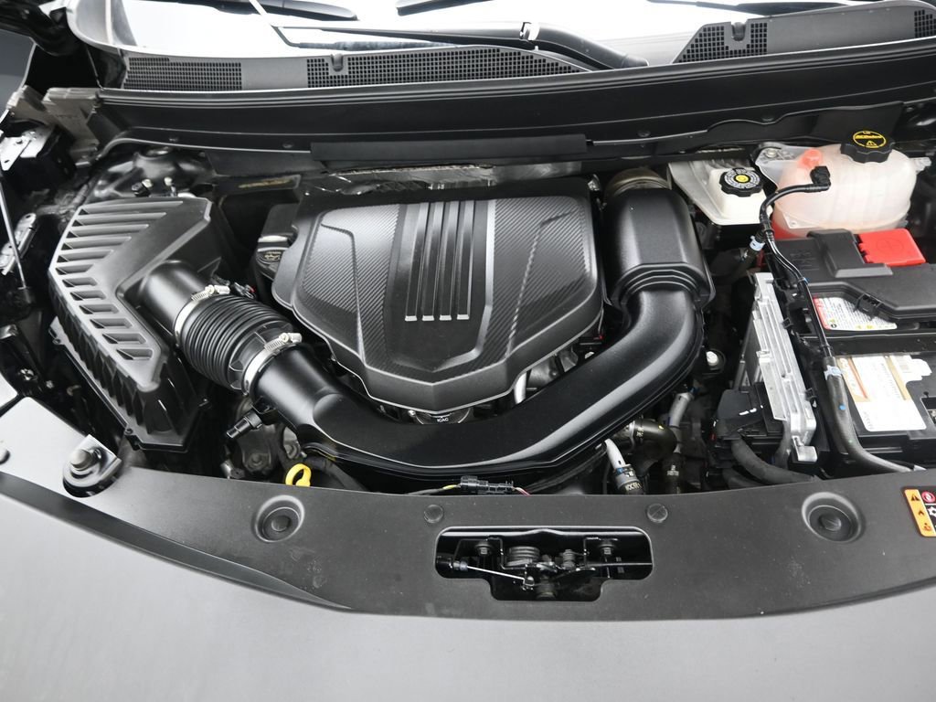 Used 2025 Buick Enclave Sport Touring w/ Power Package image 17