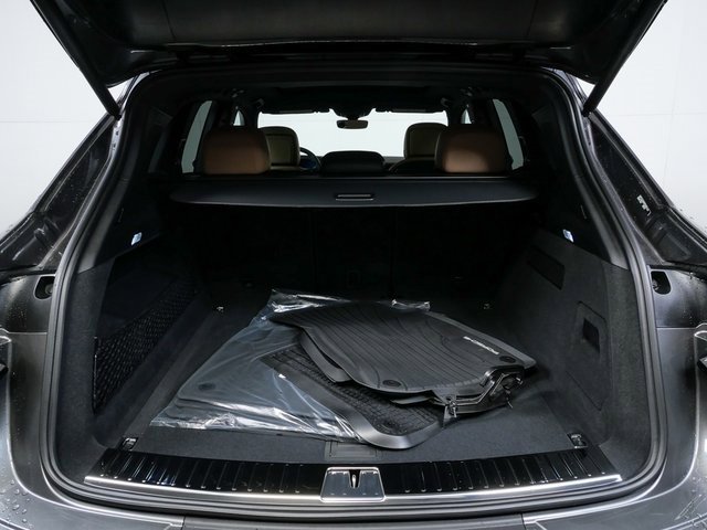 New 2026 Porsche Cayenne image 29