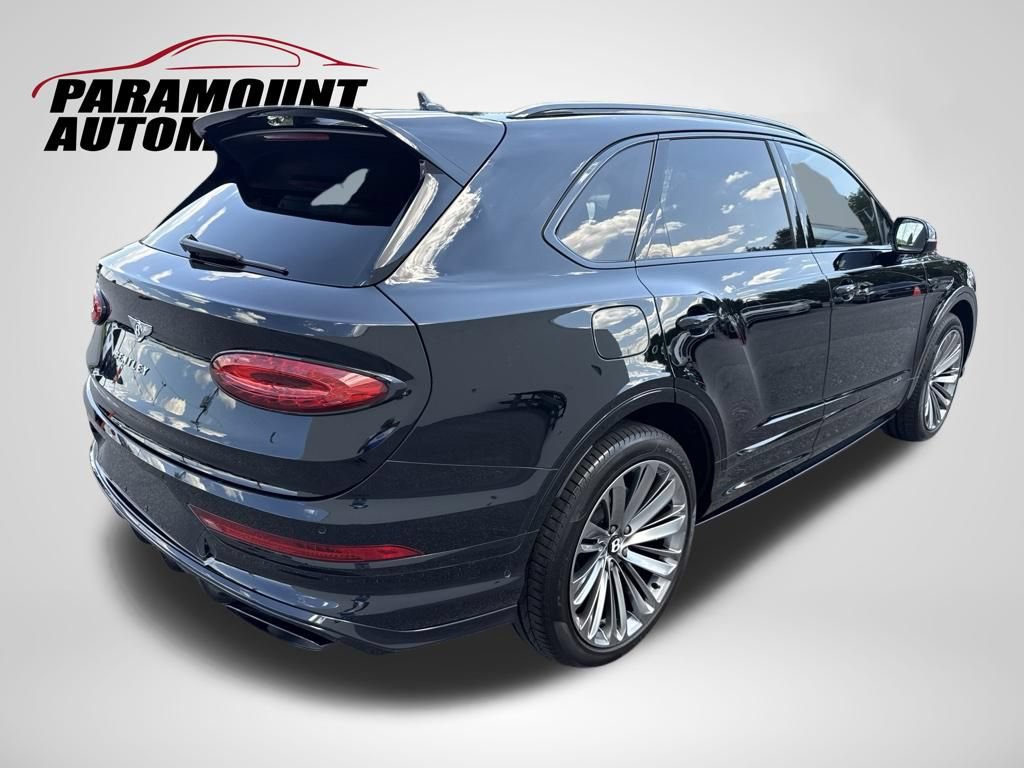 Used 2023 Bentley Bentayga Speed AWD/4WD image 7
