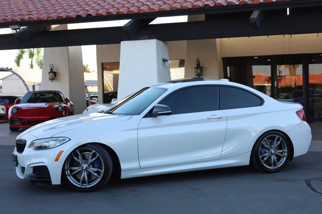 Used 2016 BMW M235i Coupe RWD image 5