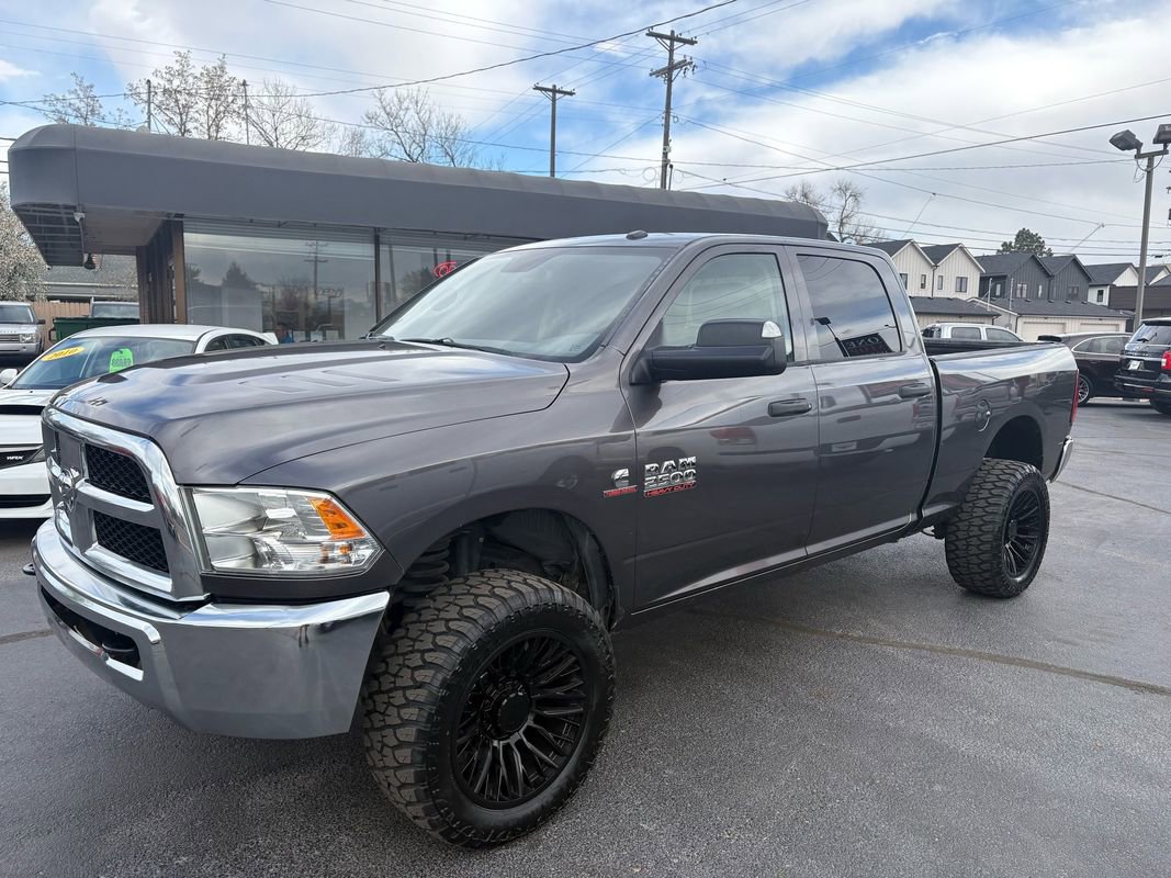 Used 2015 RAM 2500 Tradesman w/ Chrome Appearance Group image 9
