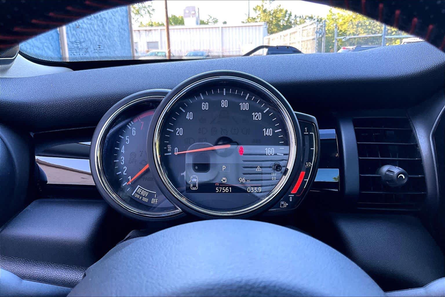 Used 2019 MINI Cooper S w/ Signature Upholstery Package FWD image 26