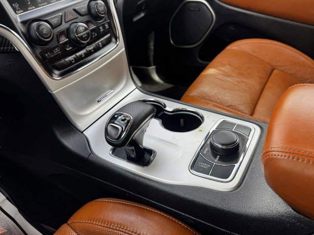 Used 2015 Jeep Grand Cherokee SRT w/ Trailer Tow Group IV image 33