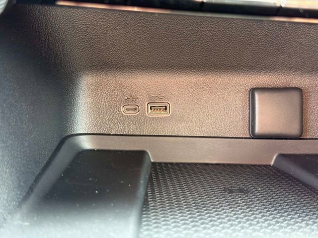 New 2026 Chevrolet Traverse LT image 32