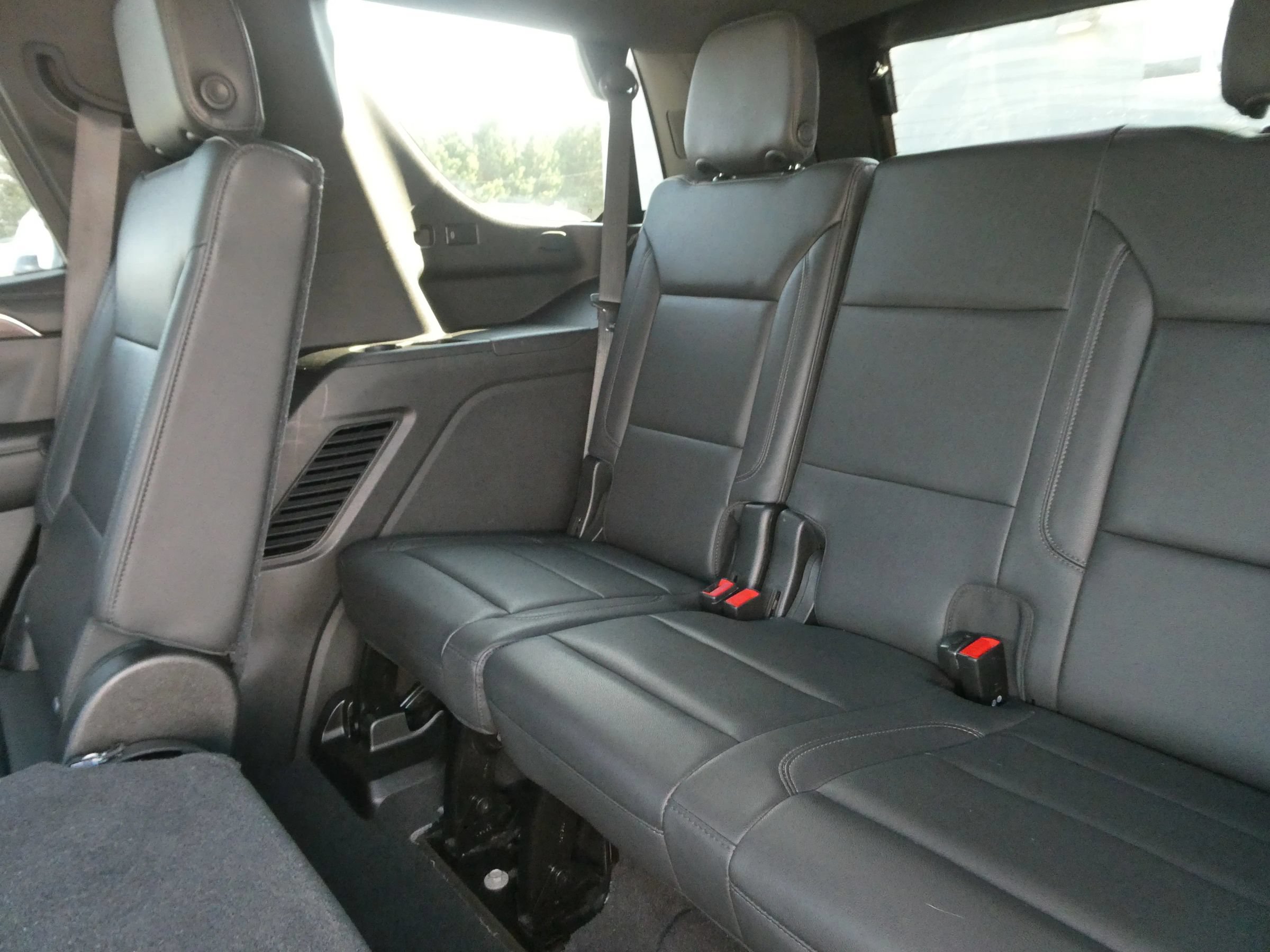 Used 2021 Chevrolet Tahoe LT AWD/4WD image 30
