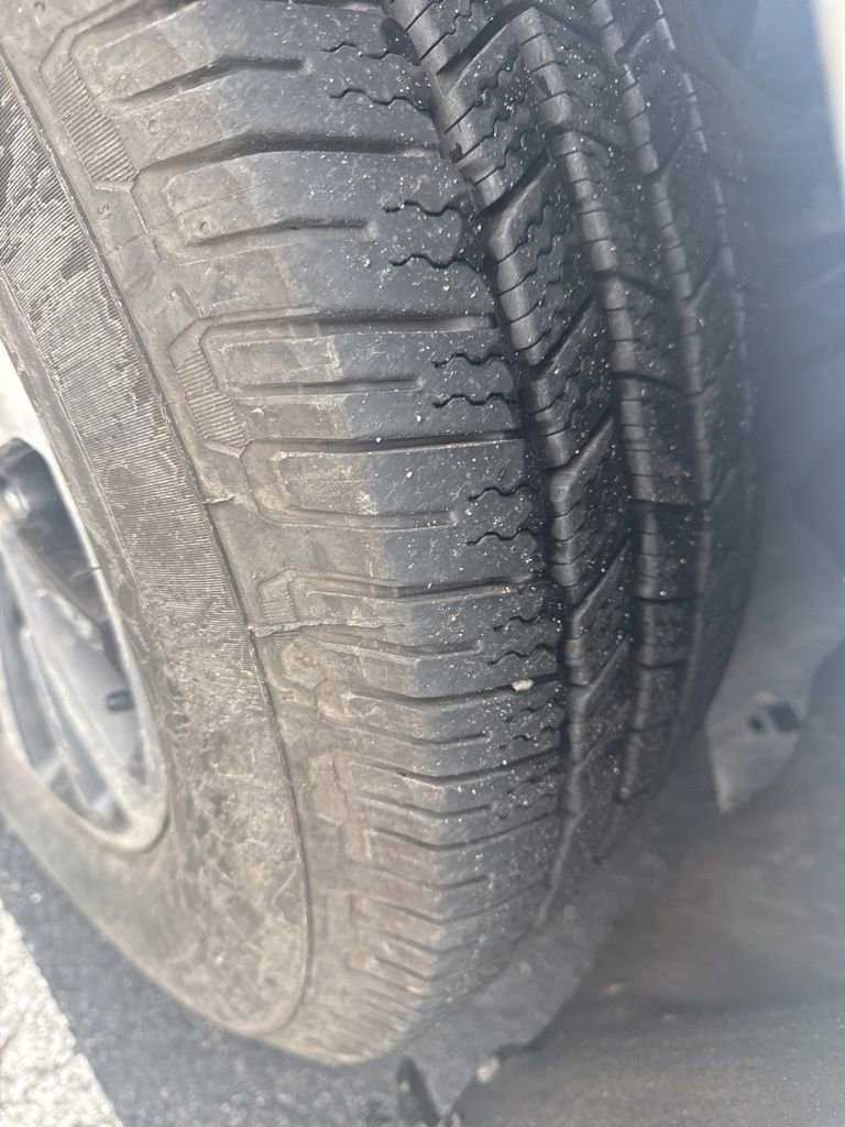 Used 2019 Ford Expedition Max XLT AWD/4WD image 17