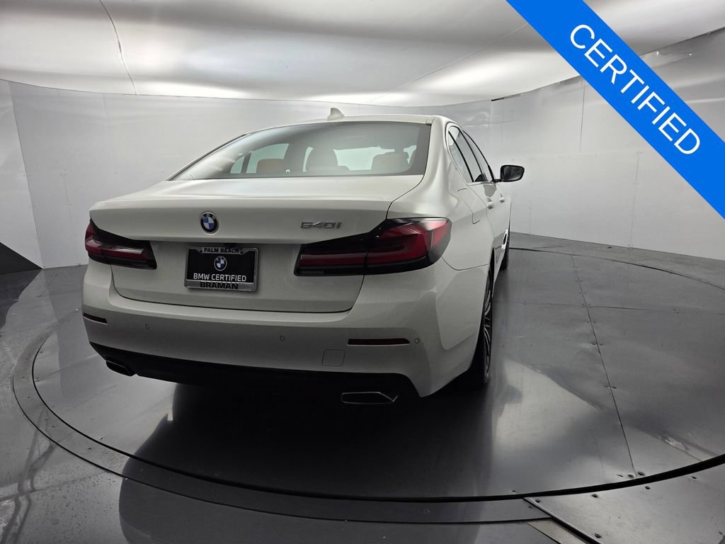 Used 2023 BMW 540i w/ Premium Package RWD image 11
