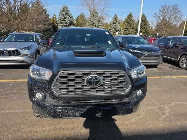 Used 2023 Toyota Tacoma TRD Sport image 5