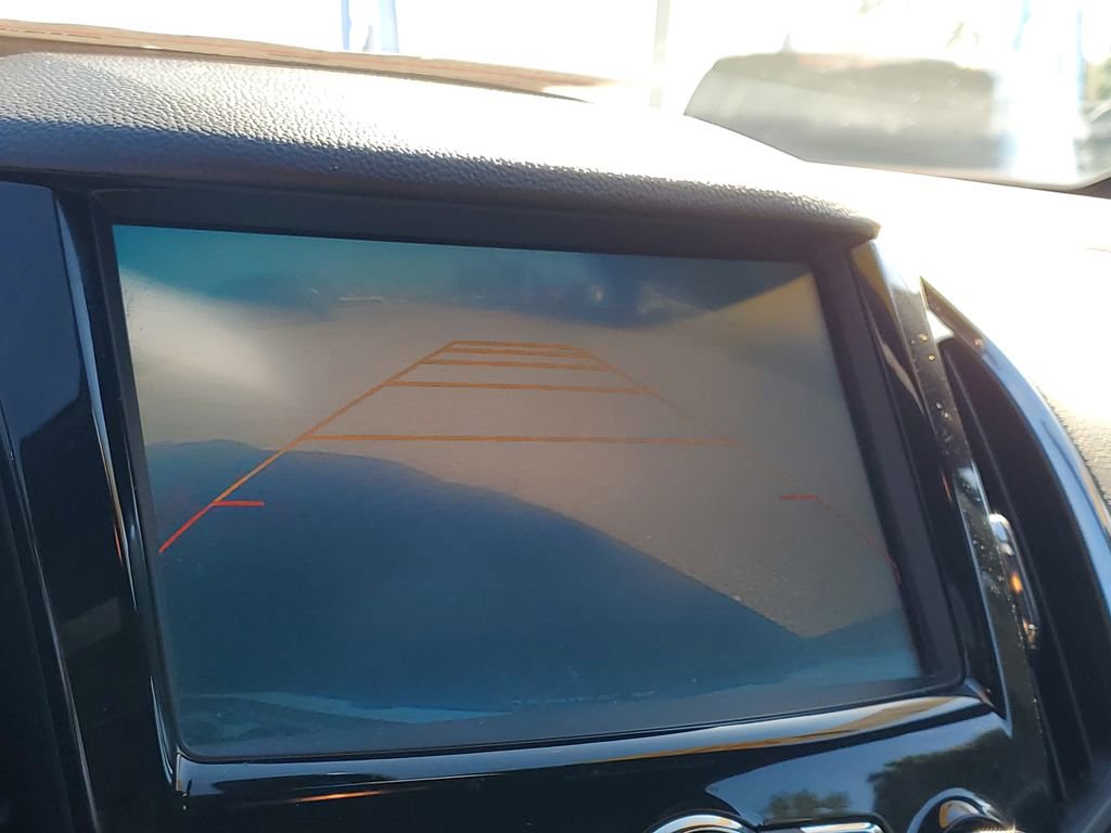 Used 2017 Chevrolet Cruze Premier image 32